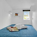 1 Bedroom Lovely In Brenderup Fyn