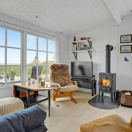 1 Bedroom Lovely In Brenderup Fyn