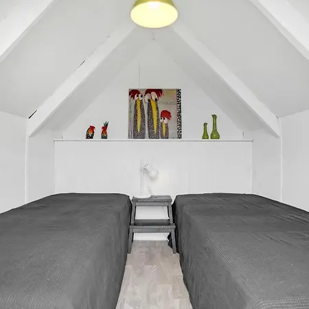Gorgeous In Brenderup Fyn With Wifi Holiday home