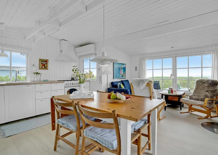 Feriehus 1 Bedroom Lovely In Brenderup Fyn