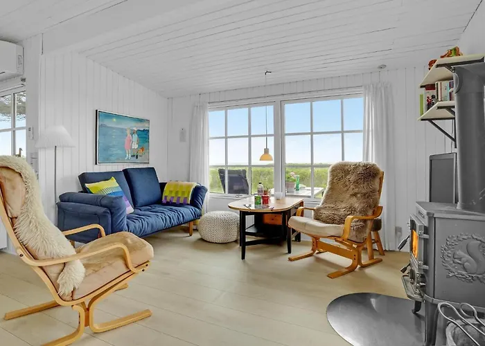 Feriehus 1 Bedroom Lovely In Brenderup Fyn Vedelshave